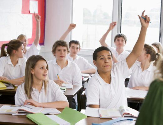 enseñanza secundaria britanica para adolescentes